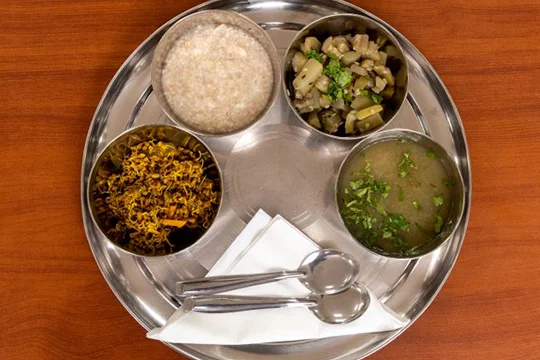 image of gadwali food